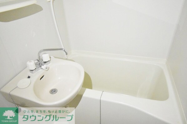 レオパレスセレブレイションの物件内観写真